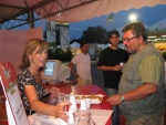 aperitivoconladeputata-allafestaunita4.jpg aperitivoconladeputata-allafestaunita4.jpg